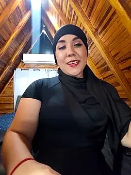 Snapshot of AmbarBurhan chatting on 7, 5, 2026 AmbarBurhan online show from 7, 5, 2026