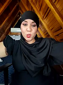 AmbarBurhan online show from 15, 4, 2026