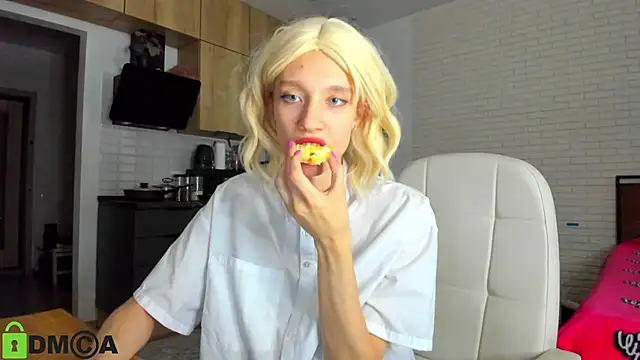  Alice Kitty online show from 26, 9, 2025