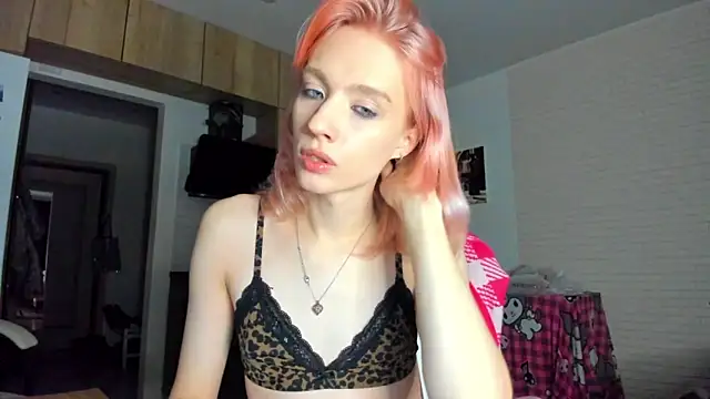 Snapshot of _Alice_Kitty chatting on 5, 2, 2026 Alice Kitty online show from 5, 2, 2026