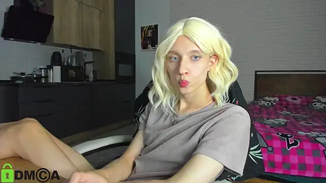  Alice Kitty online show from 19, 9, 2025