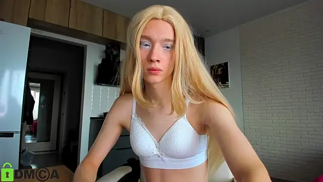  Alice Kitty online show from 18, 10, 2025