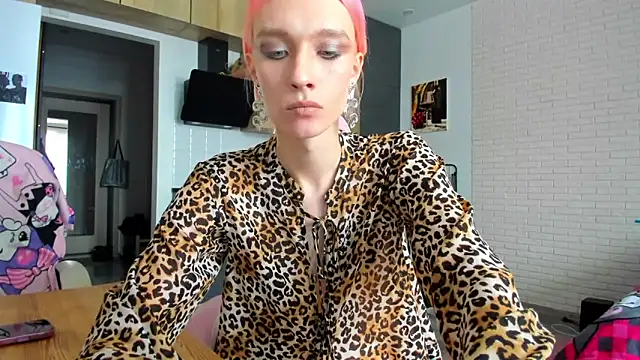  Alice Kitty online show from 30, 4, 2026