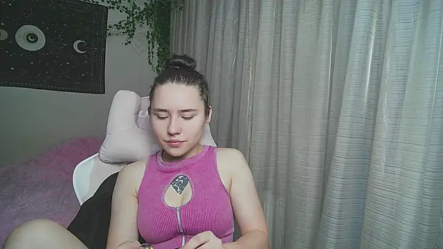 Aurora workerr online show from 14, 9, 2025