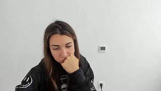 Summmmersky online show from 3, 11, 2025