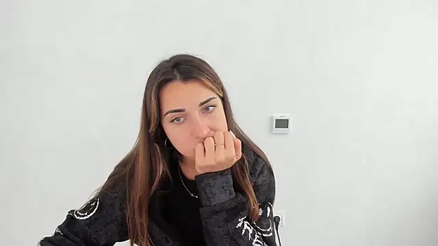 Summmmersky online show from 9, 11, 2025