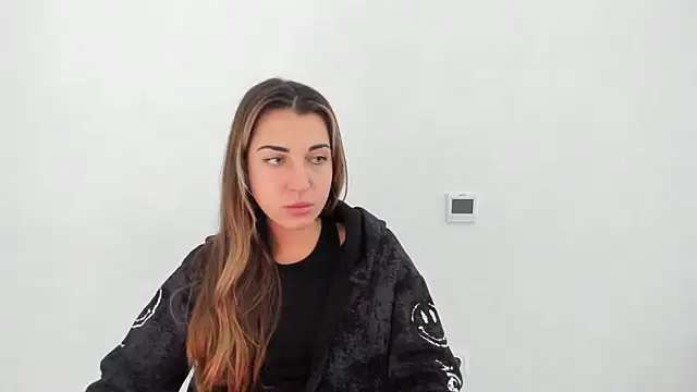 Summmmersky online show from 8, 11, 2025