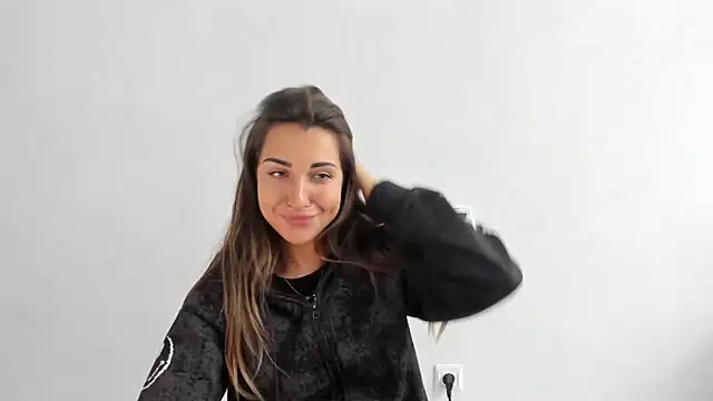 Summmmersky online show from 6, 10, 2025