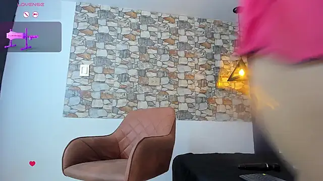 Abbyadams online show from 28, 10, 2025