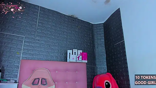 AriannaLewiis online show from 15, 10, 2025