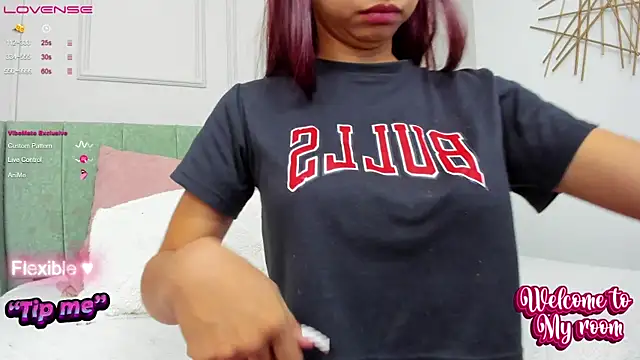 SheilaSmiith online show from 4, 12, 2024