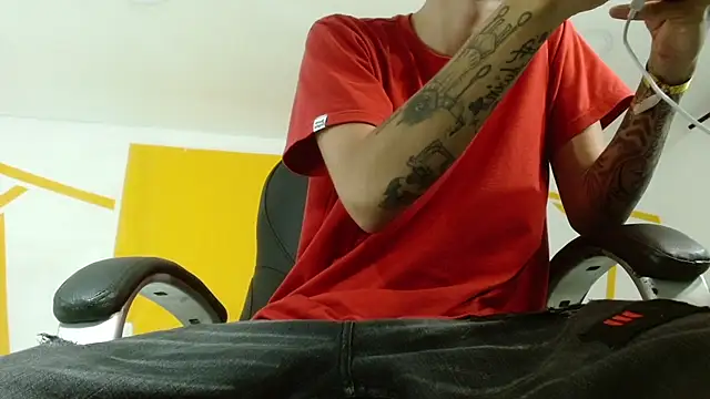 FrannBoy online show from 28, 2, 2025