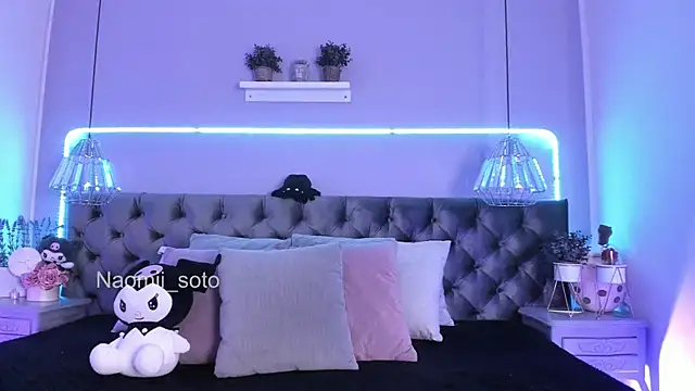 Naomii Soto online show from 21, 3, 2025