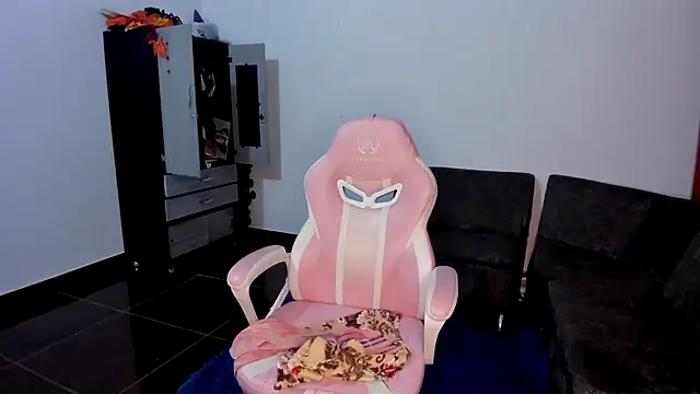 littlelight1 online show from 5, 3, 2025