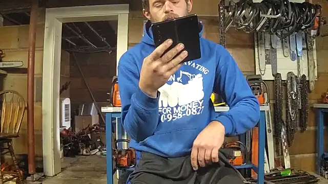 Bigoleslong98765 online show from 4, 12, 2025