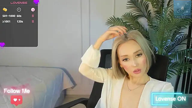 Snapshot of AmiiWong chatting on 23, 1, 2025 AmiiWong online show from 23, 1, 2025