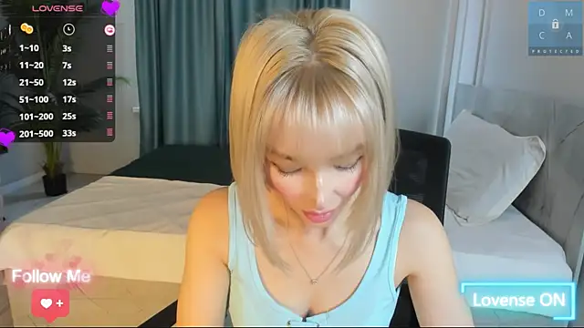 Snapshot of AmiiWong chatting on 16, 3, 2025 AmiiWong online show from 16, 3, 2025