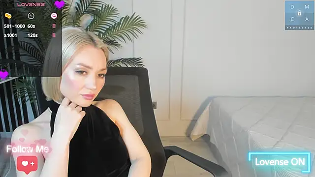 Snapshot of AmiiWong chatting on 16, 2, 2025 AmiiWong online show from 16, 2, 2025