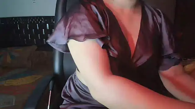 Most-Beautiful-Queen online show from 28, 10, 2025