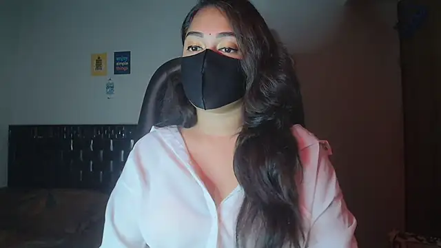 Most-Beautiful-Queen online show from 15, 12, 2025