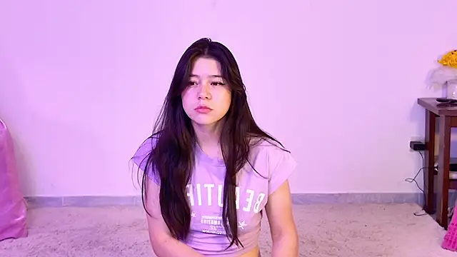 Snapshot of pink_flower_ chatting on 5, 11, 2025 pink flower online show from 5, 11, 2025