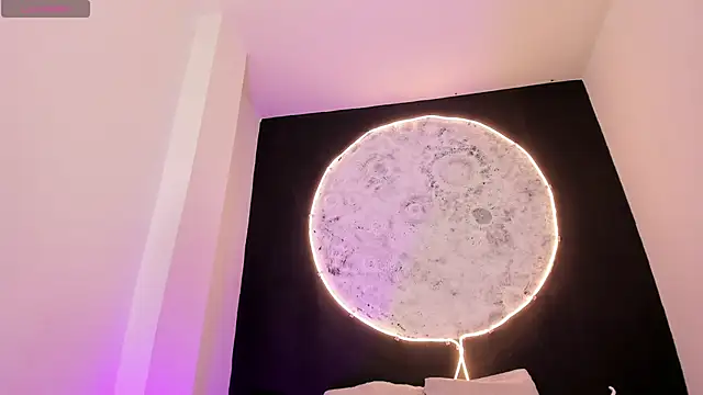 GinebraaFox  online show from 18, 3, 2025