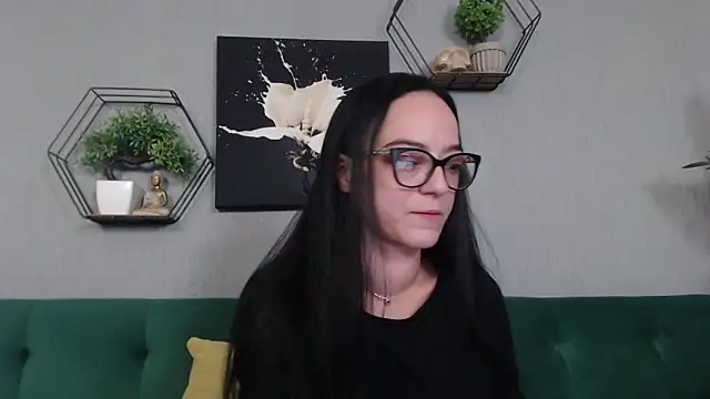 Snapshot of IzabelllNoir chatting on 9, 2, 2026 IzabelllNoir online show from 9, 2, 2026