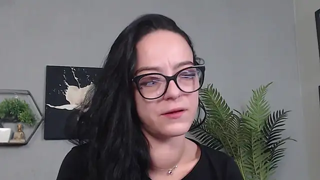 Snapshot of IzabelllNoir chatting on 13, 2, 2026 IzabelllNoir online show from 13, 2, 2026