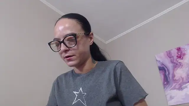 Snapshot of IzabelllNoir chatting on 30, 6, 2026 IzabelllNoir online show from 30, 6, 2026