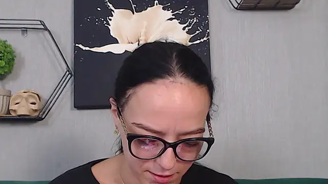 IzabelllNoir online show from 13, 10, 2025