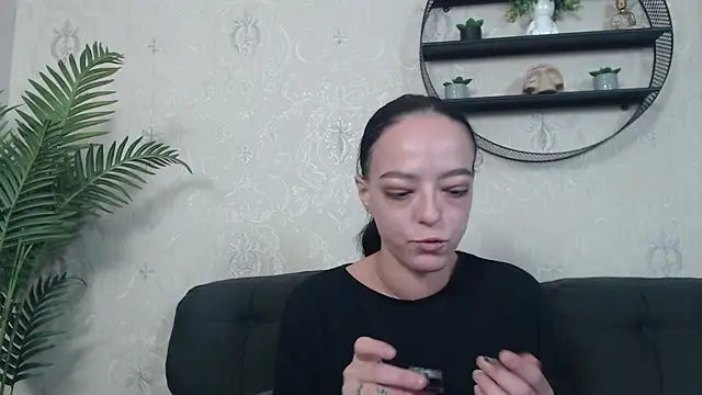 IzabelllNoir online show from 21, 11, 2025