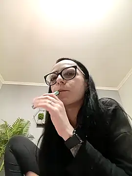 Snapshot of IzabelllNoir chatting on 26, 2, 2026 IzabelllNoir online show from 26, 2, 2026