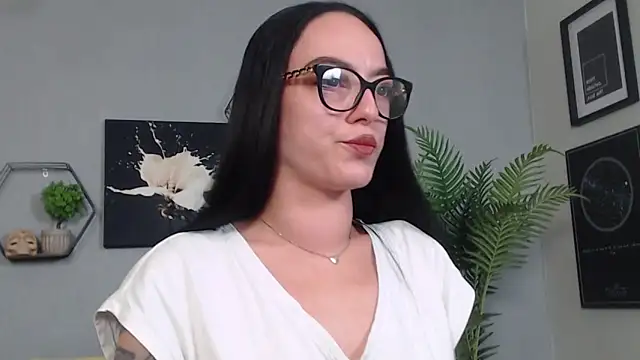 IzabelllNoir online show from 22, 4, 2026