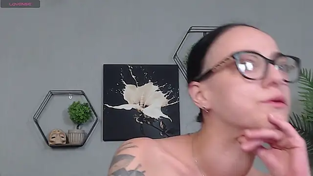 IzabelllNoir online show from 29, 3, 2026