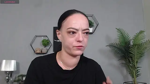 IzabelllNoir online show from 25, 3, 2026