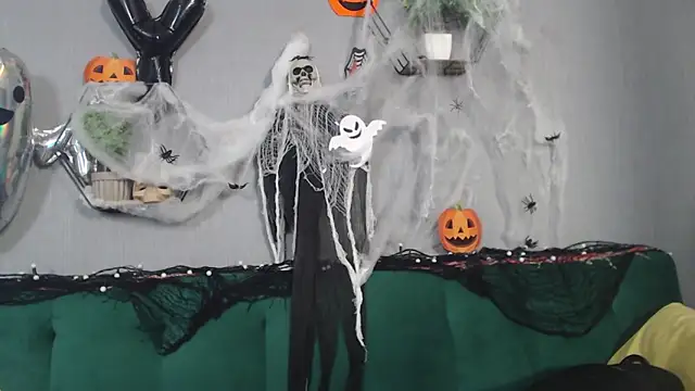 IzabelllNoir online show from 29, 10, 2025