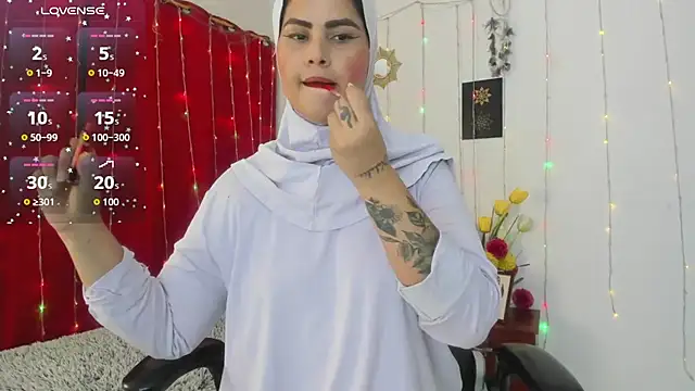 AishaAmin  online show from 23, 4, 2026