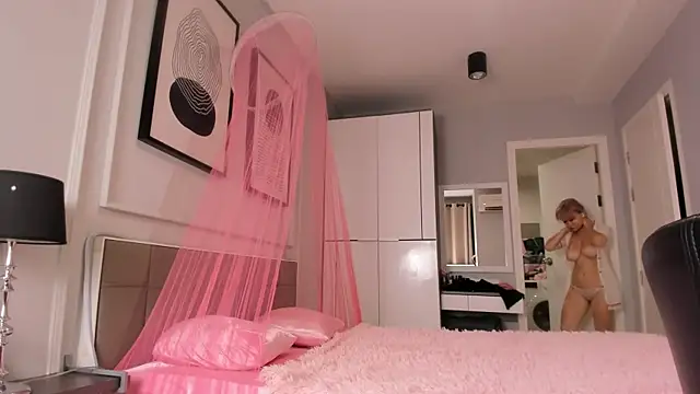 Jap amelle online show from 12, 3, 2026