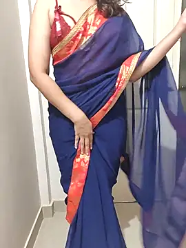 Brown Maxi online show from 13, 3, 2025