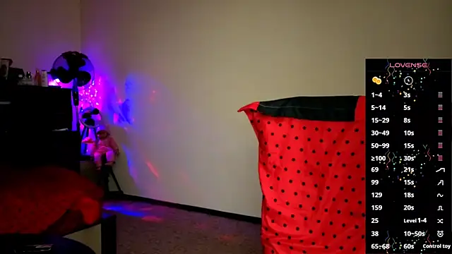 YourDreamLoverr online show from 17, 10, 2025