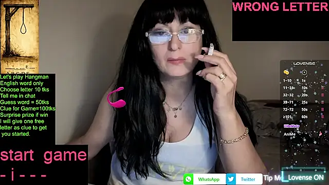 YourDreamLoverr online show from 3, 5, 2026