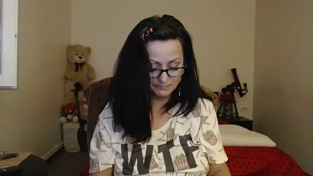 YourDreamLoverr online show from 17, 1, 2025