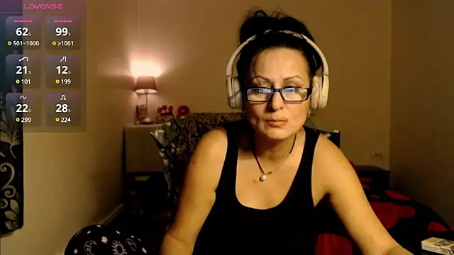 YourDreamLoverr online show from 20, 2, 2025