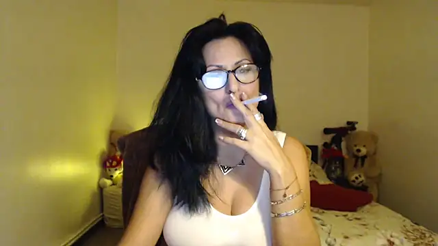 YourDreamLoverr online show from 25, 1, 2025