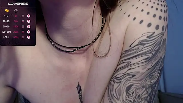 cranberry hot online show from 19, 5, 2026
