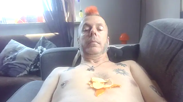 SHARPSkinhead online show from 14, 5, 2026