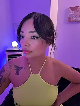 Sara LipsX online show from 8, 2, 2026