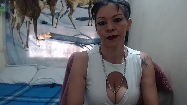 electra-mommy online show from 26, 2, 2025