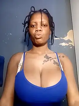 Snapshot of BarbieDoll_03 chatting on 25, 5, 2026 BarbieDoll 03 online show from 25, 5, 2026