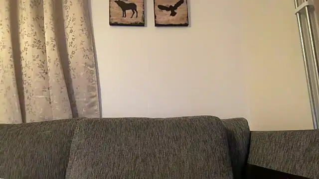 cumwithmee3 online show from 15, 11, 2025